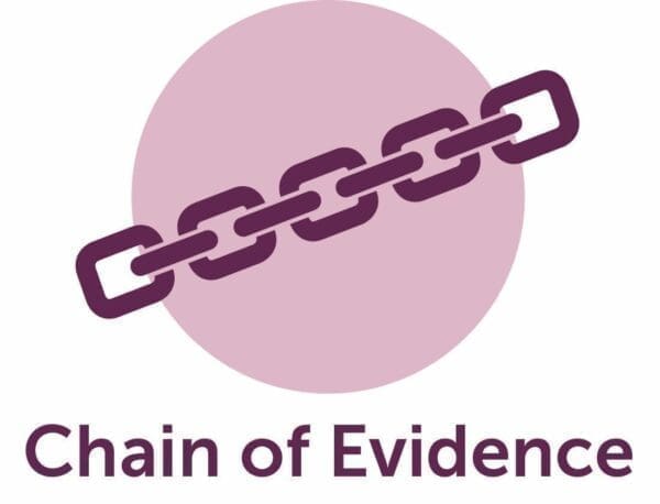 Purple chain of evidence icon inside a pink circle for evaluate training